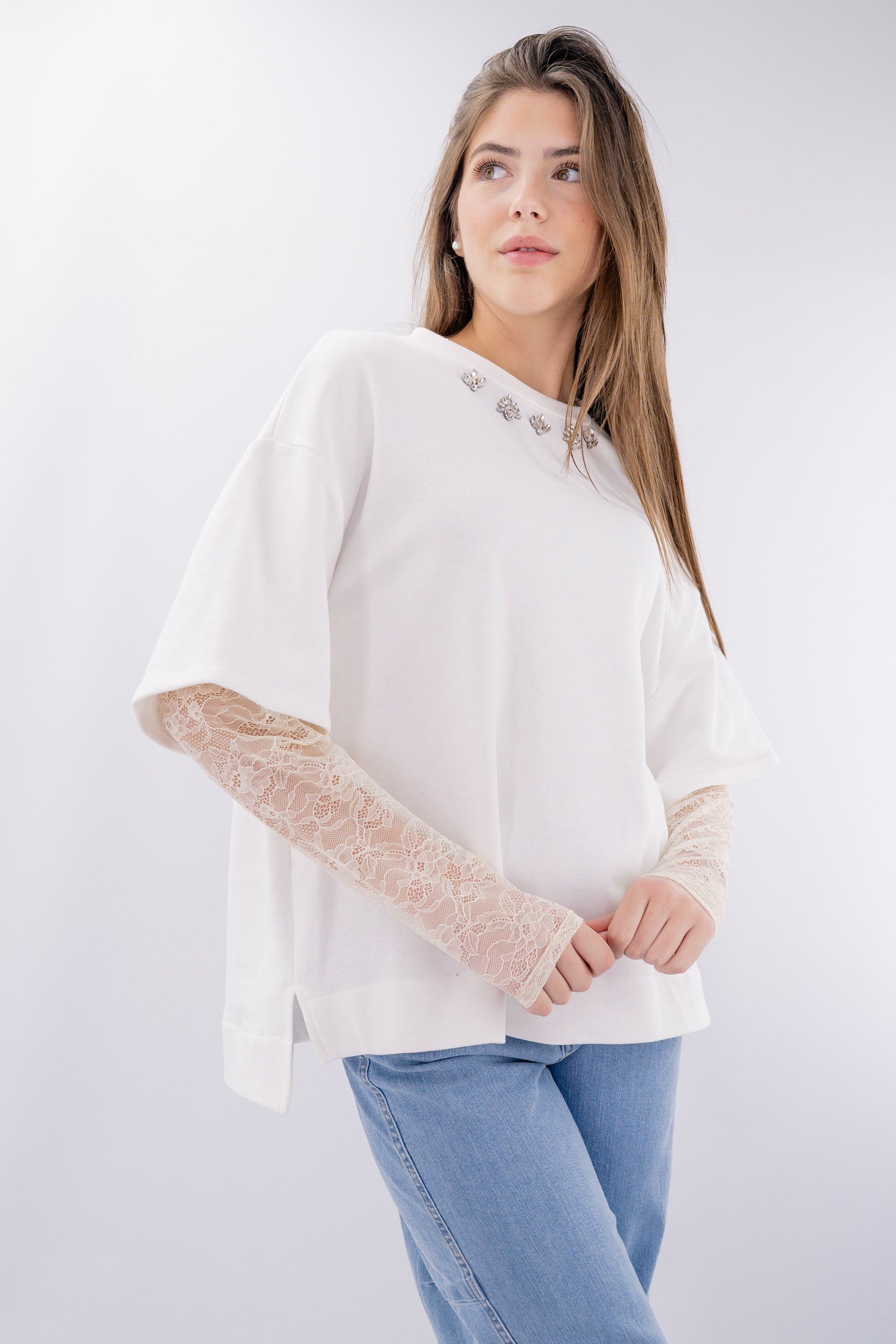 Felpa con pizzo e strass