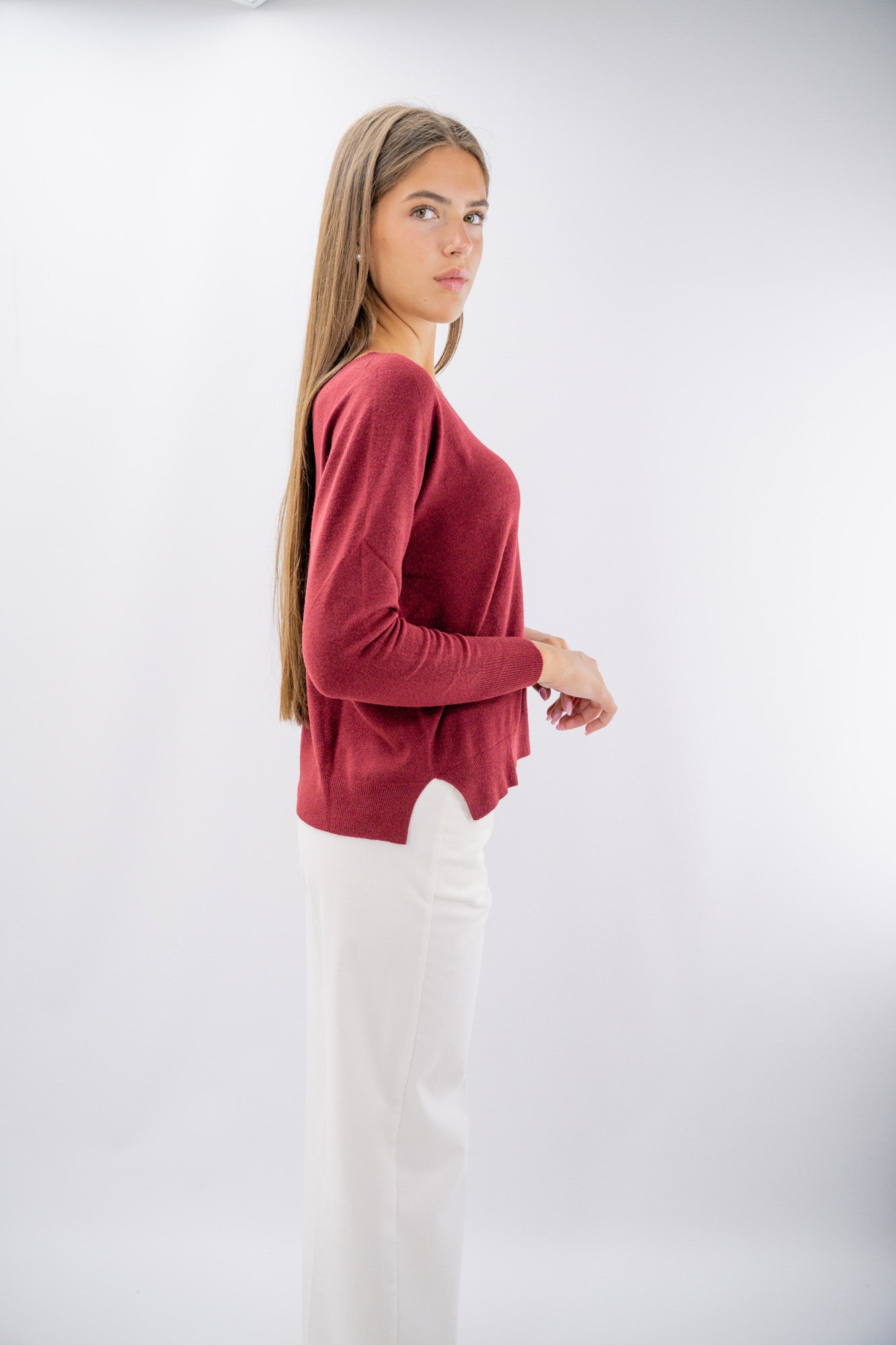 Maglia scollo a V fronte e retro