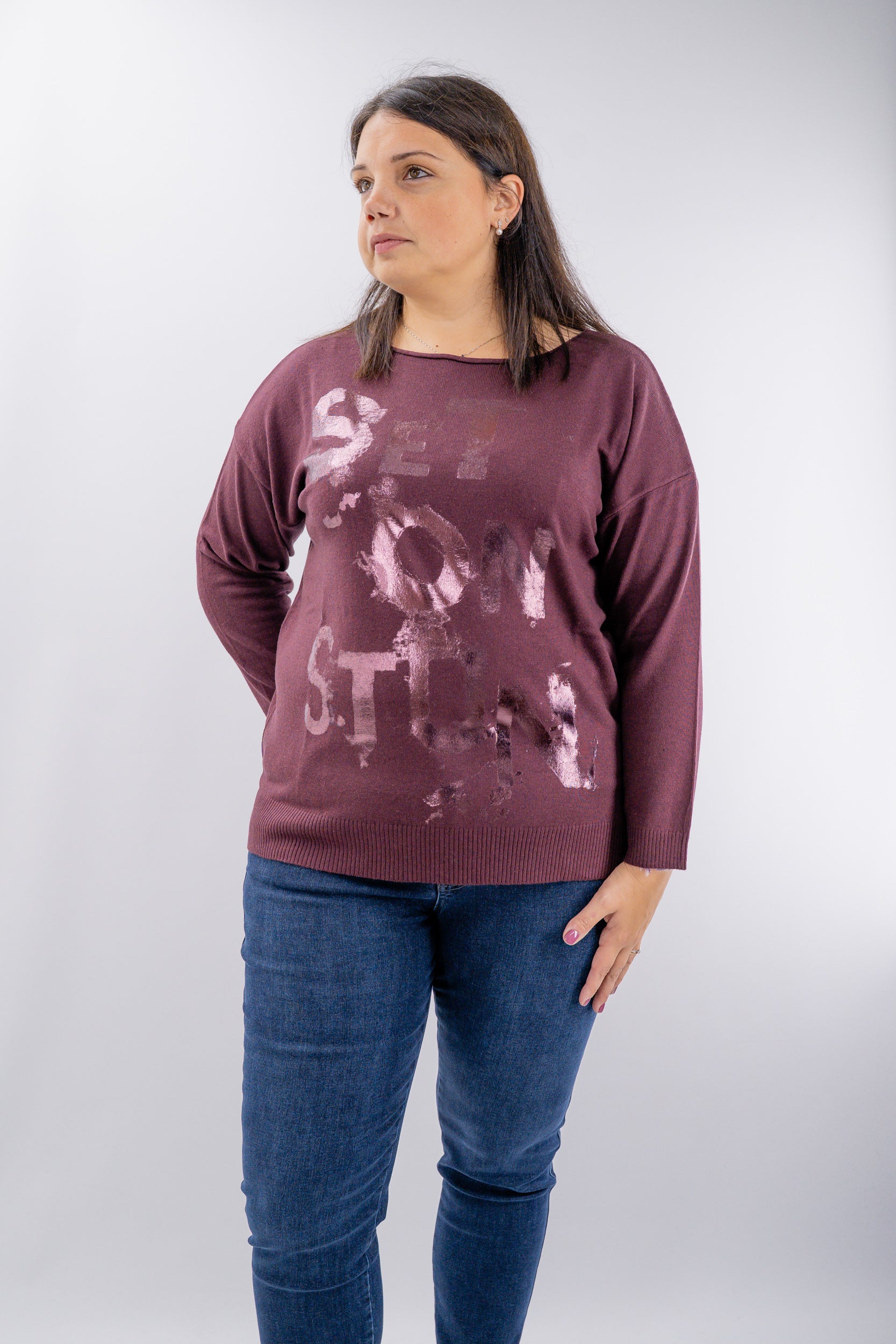 Maglia over con lettering laminato