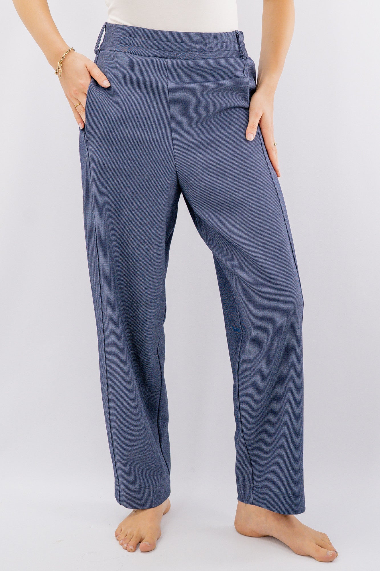 Pantalone ad ovetto in punto milano diagonale