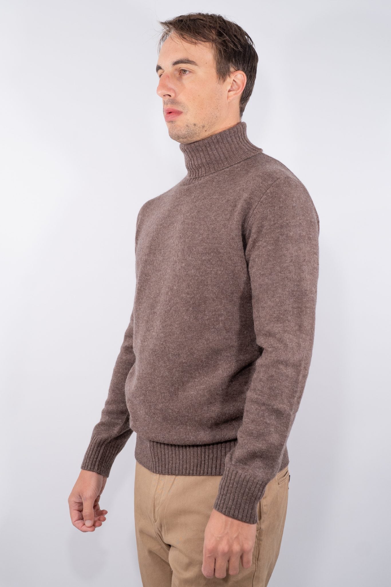 COLOR::MARRONE::3