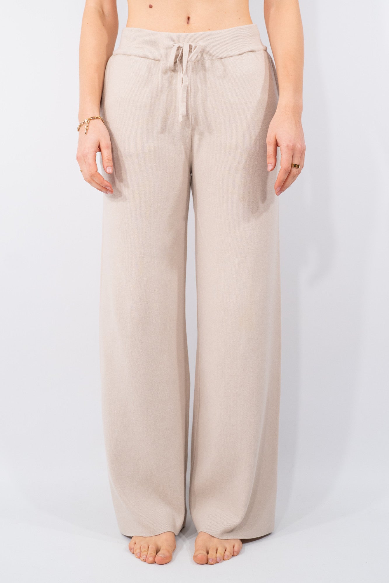 Pantalone palazzo in maglia con coulisse