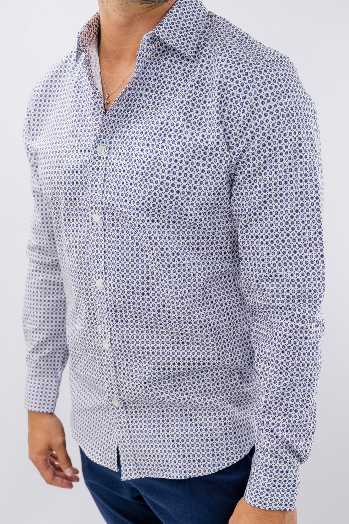 Camicia a maniche lunghe con micro motivo geometrico