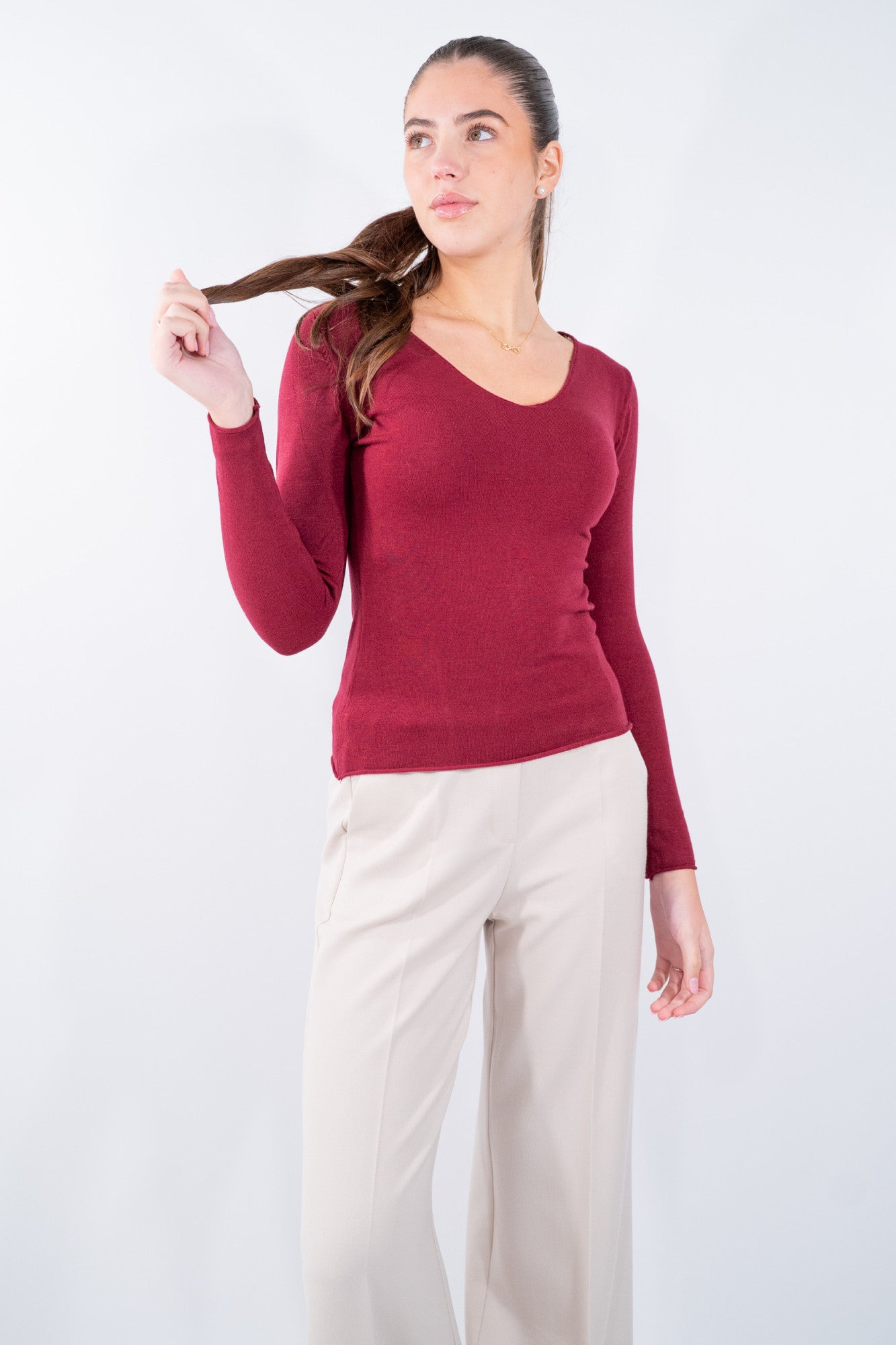 Maglia scollo a V slim