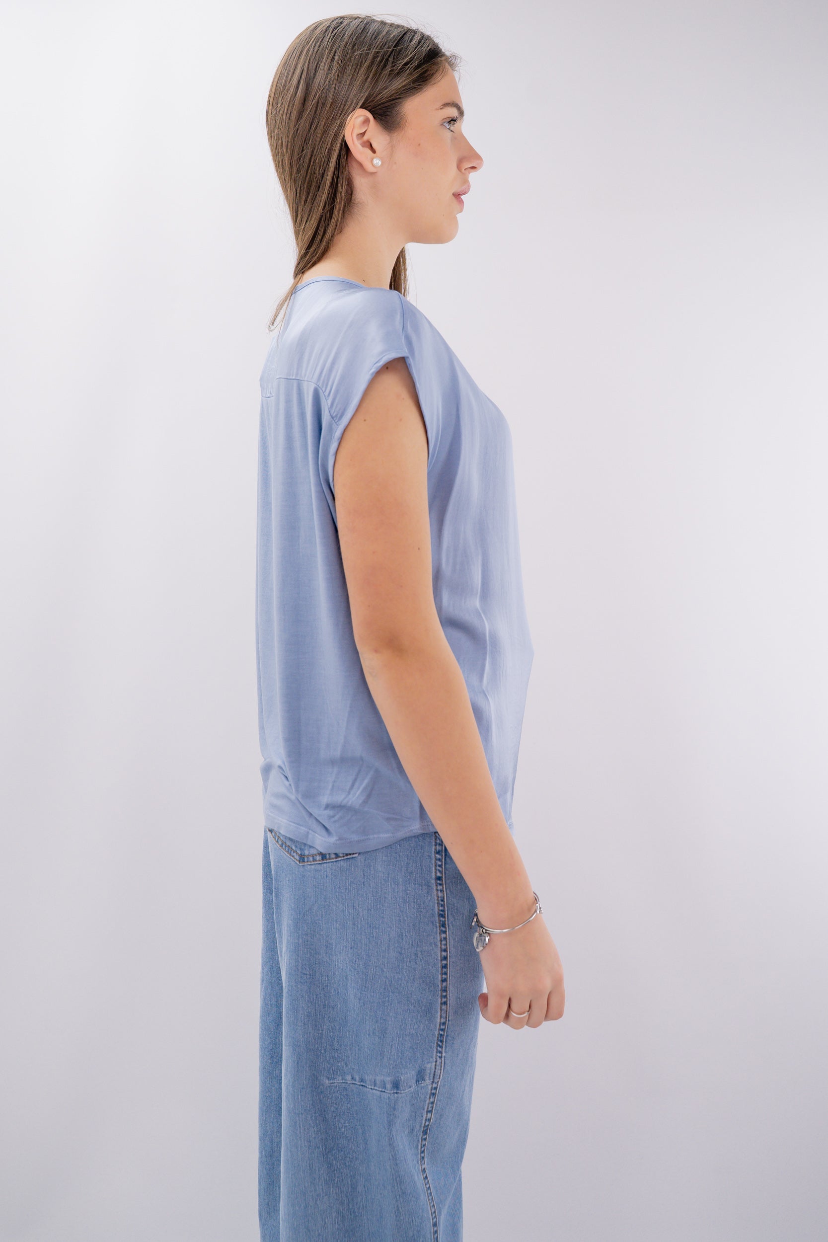 Blusa in viscosa satinata