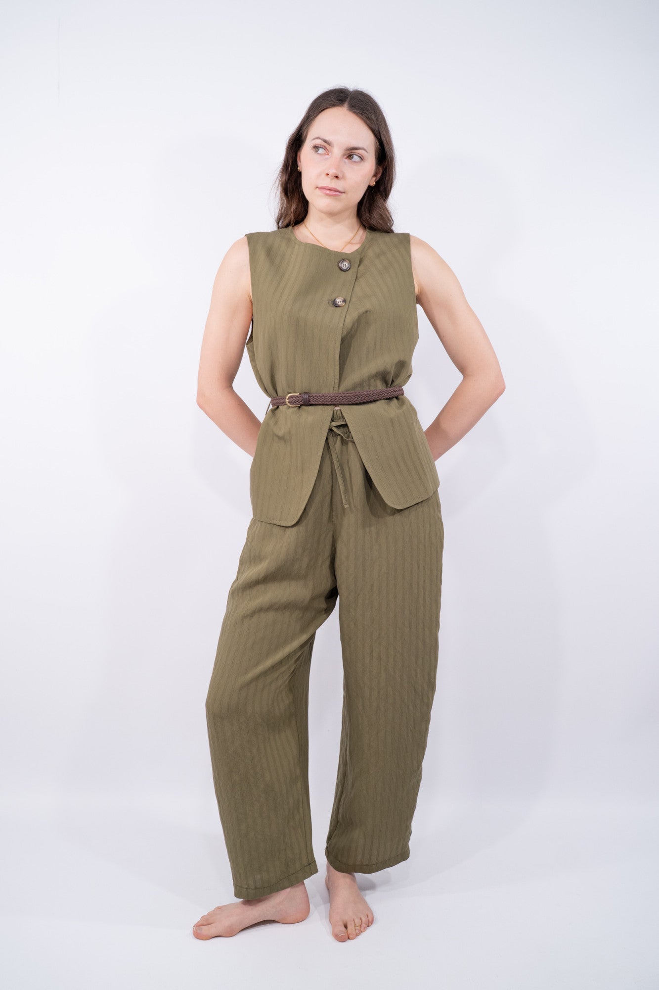 COLOR::VERDE MILITARE::1