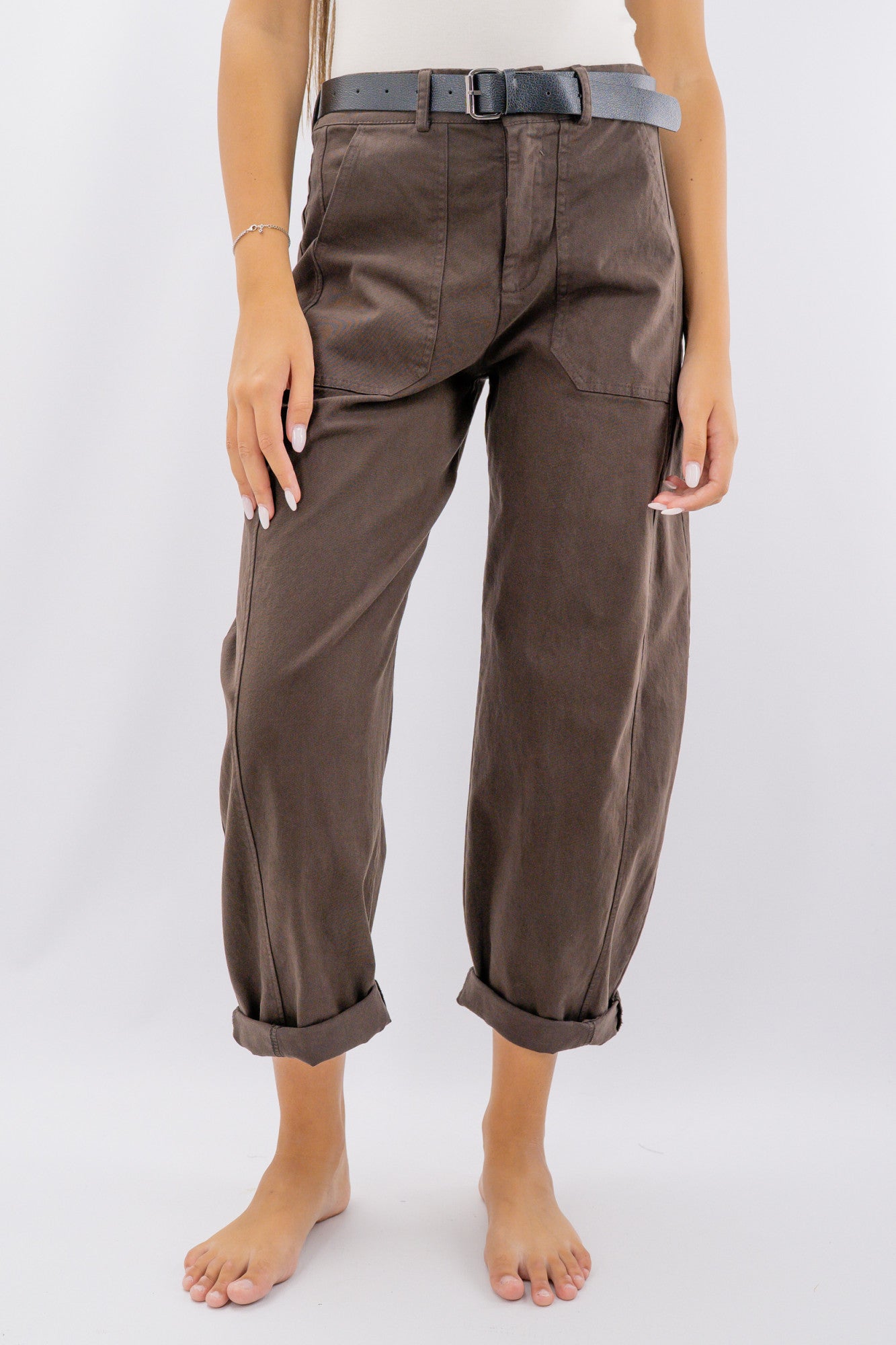 Pantalone ovetto con tasca marsupio