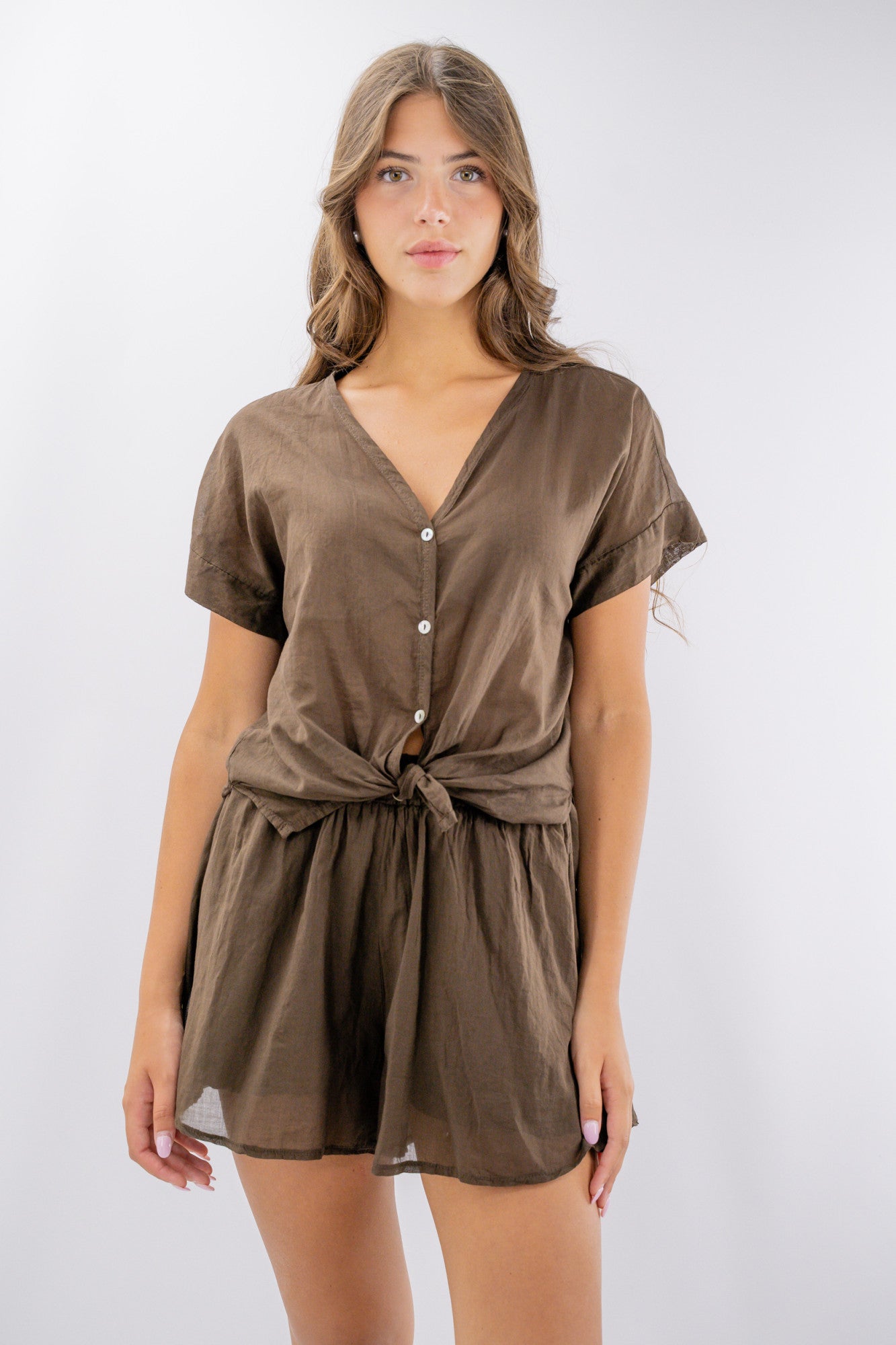 Camicia mussola cotone con scollo a V