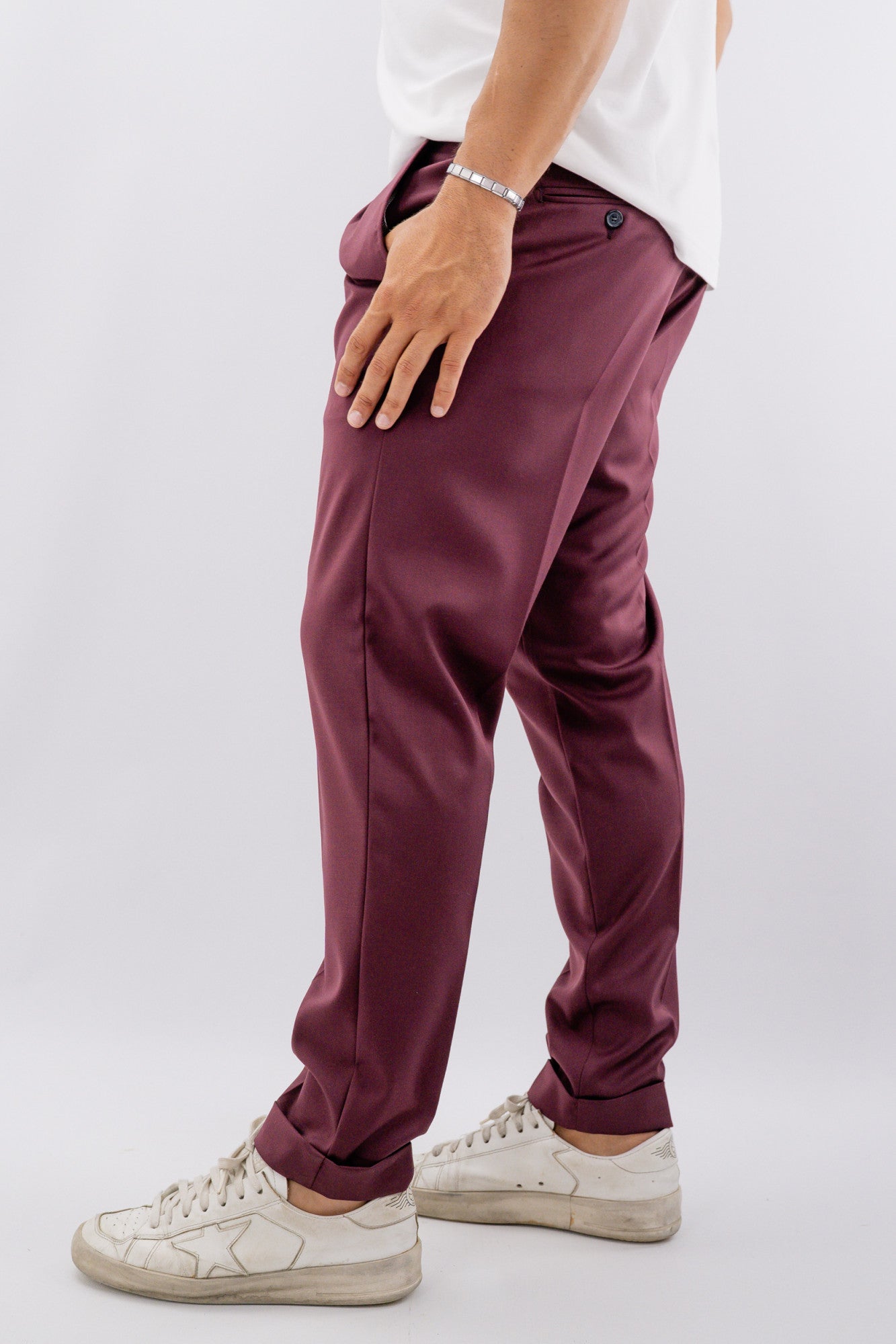 Pantalone elegante con risvoltino sul fondo