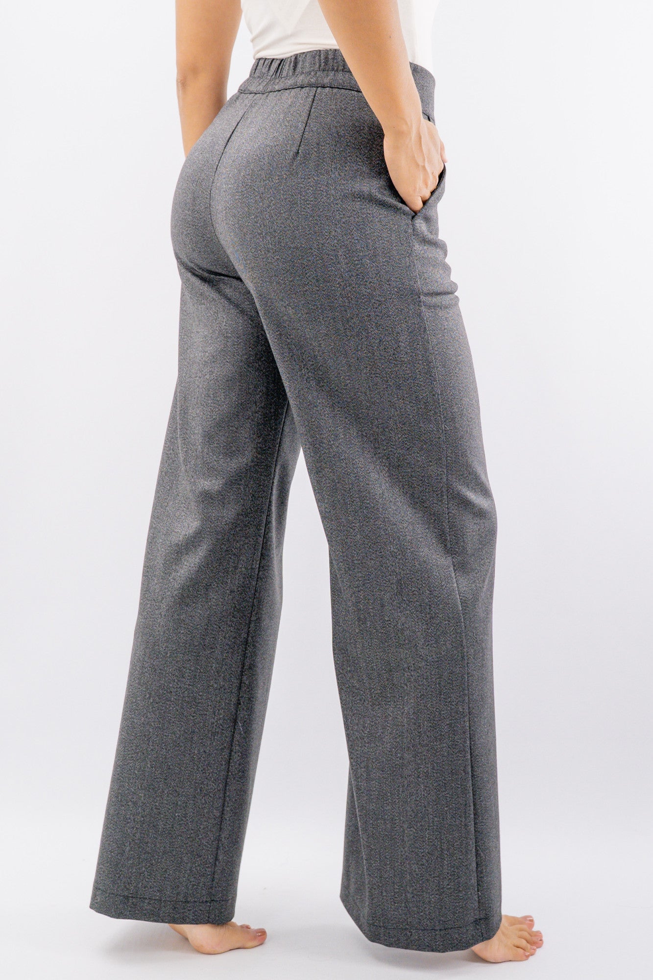 Pantalone palazzo in spina di pesce