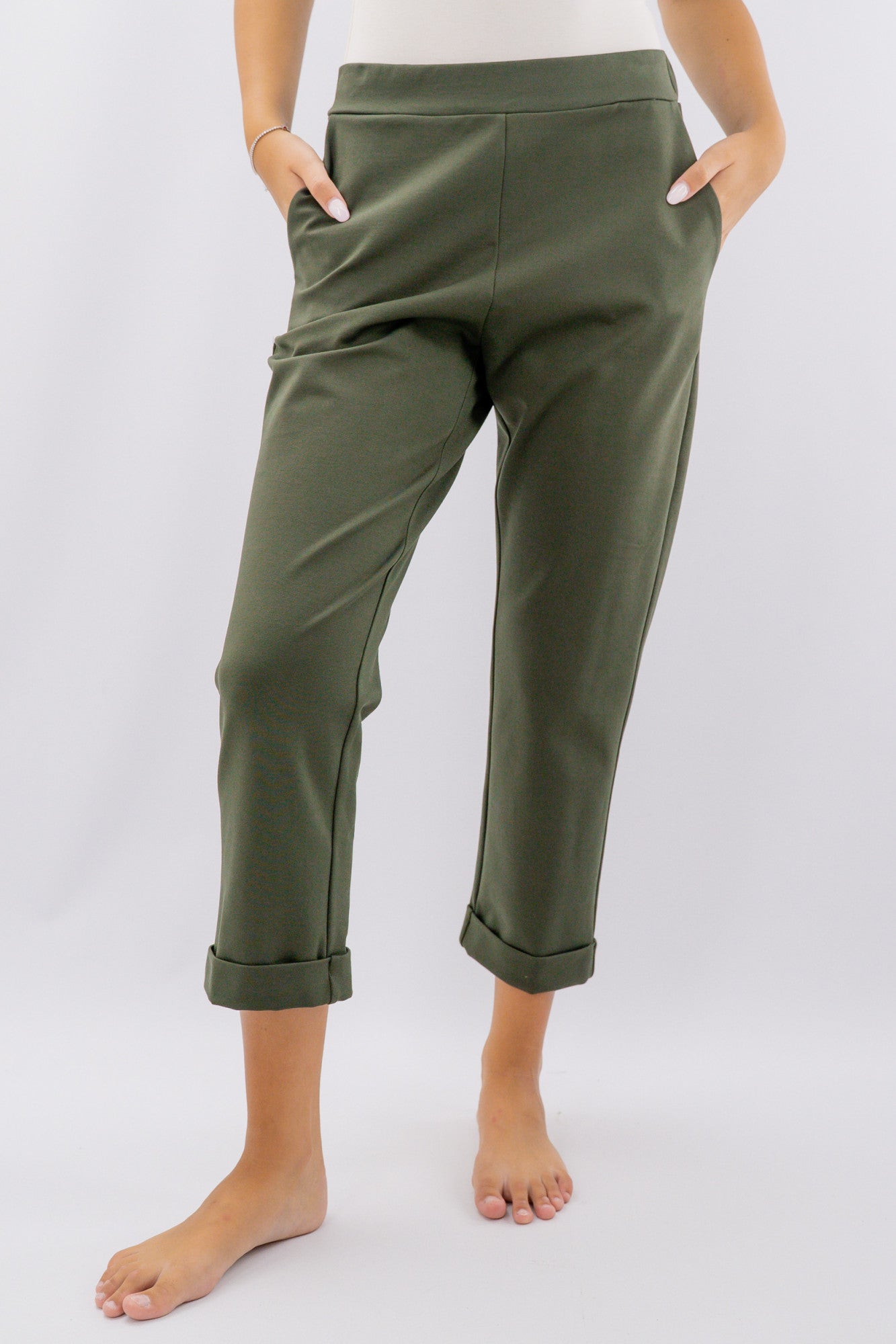 Pantalone in punto roma con risvoltino sul fondo