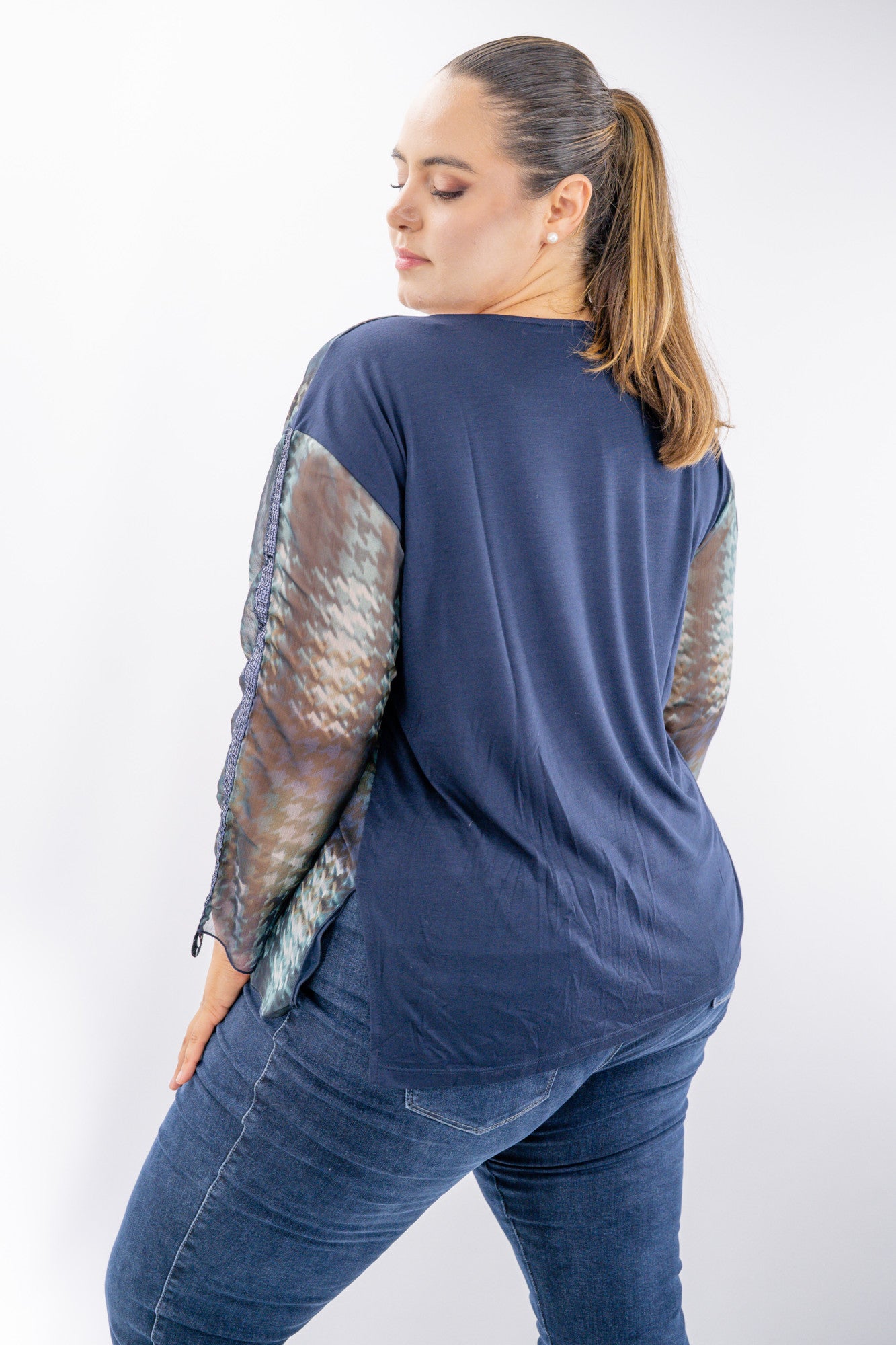 Blusa oversize in voile con paillettes