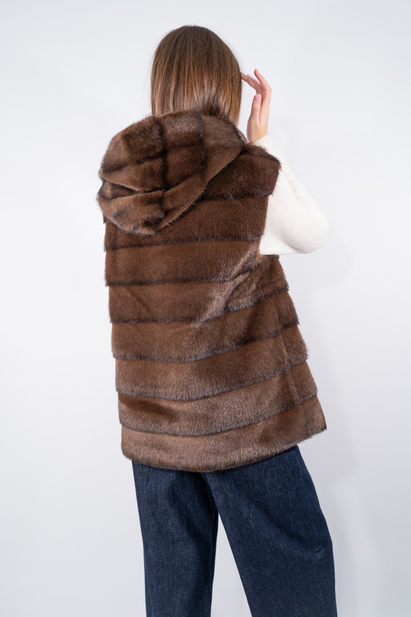 Gilet eco-pelliccia con cappuccio