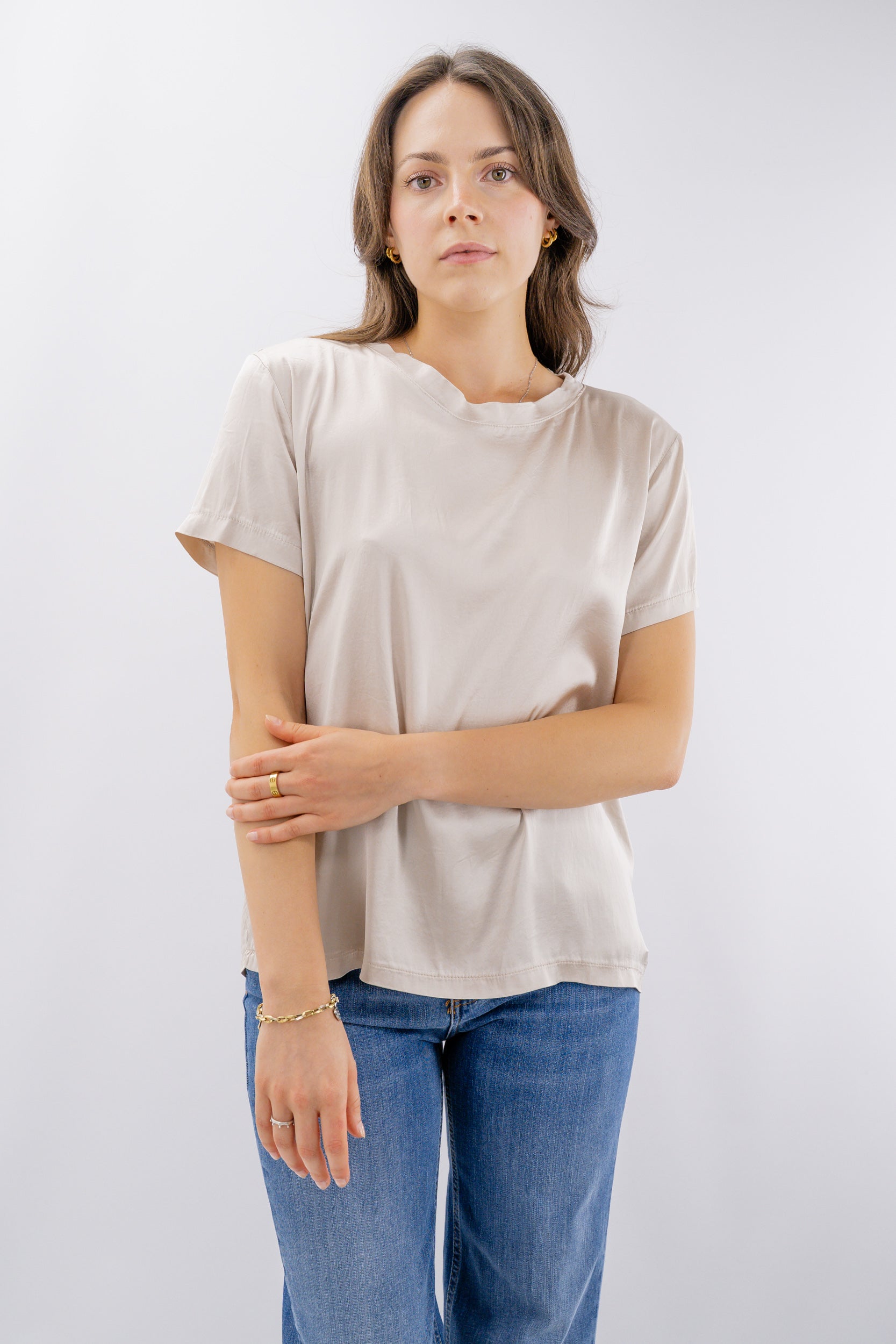 Blusa in viscosa satinata linea fluida