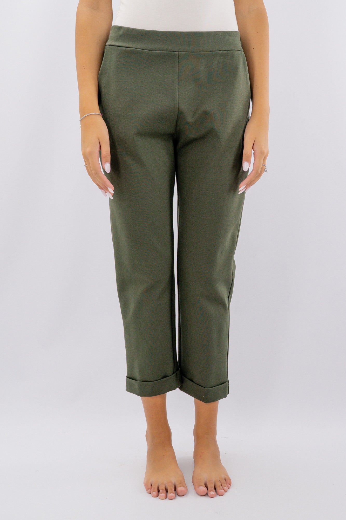 Pantalone in punto roma con risvoltino sul fondo