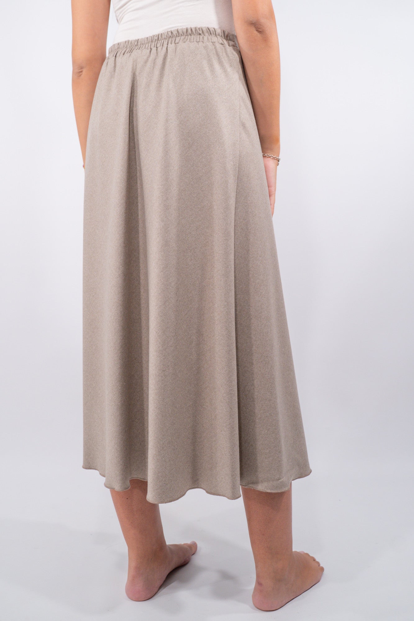 COLOR::BEIGE::4