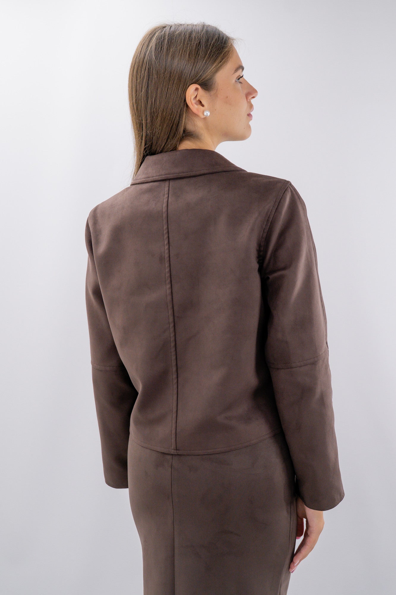 Giacca biker corta con colletto sportivo e zip effetto scamosciato