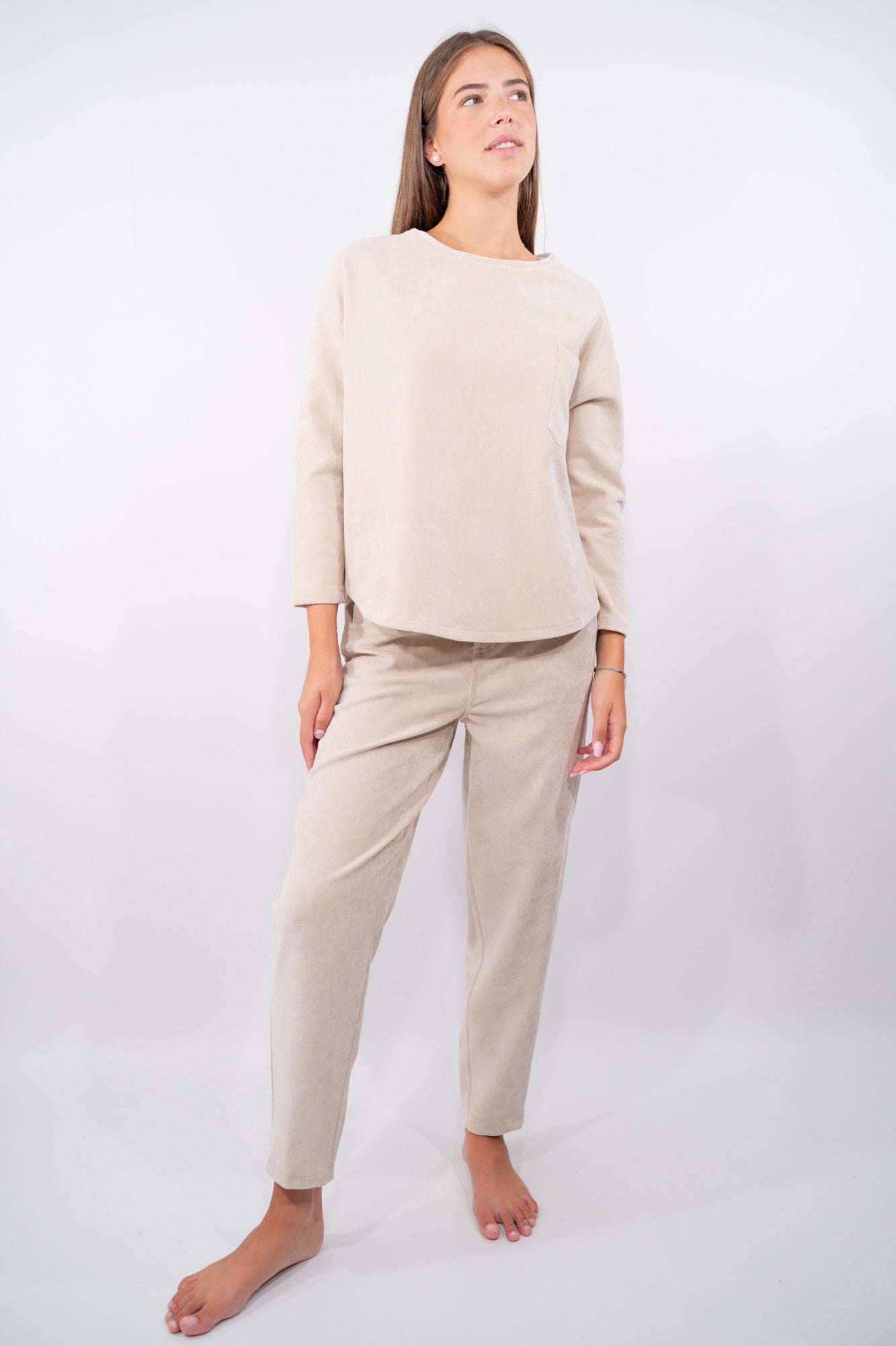 COLOR::BEIGE::3