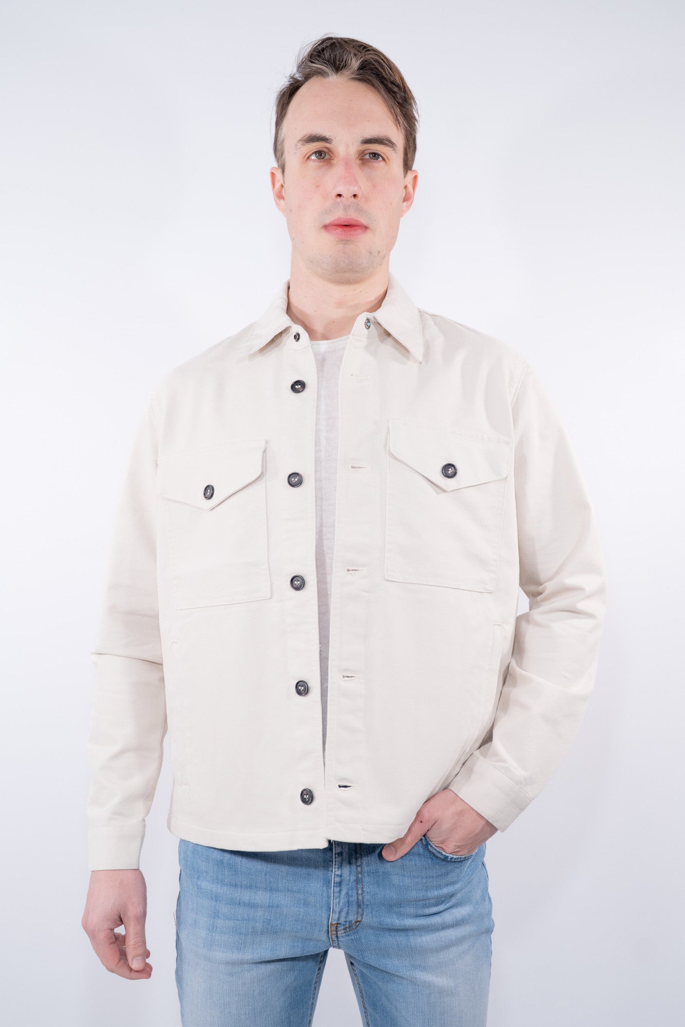COLOR::BEIGE::1