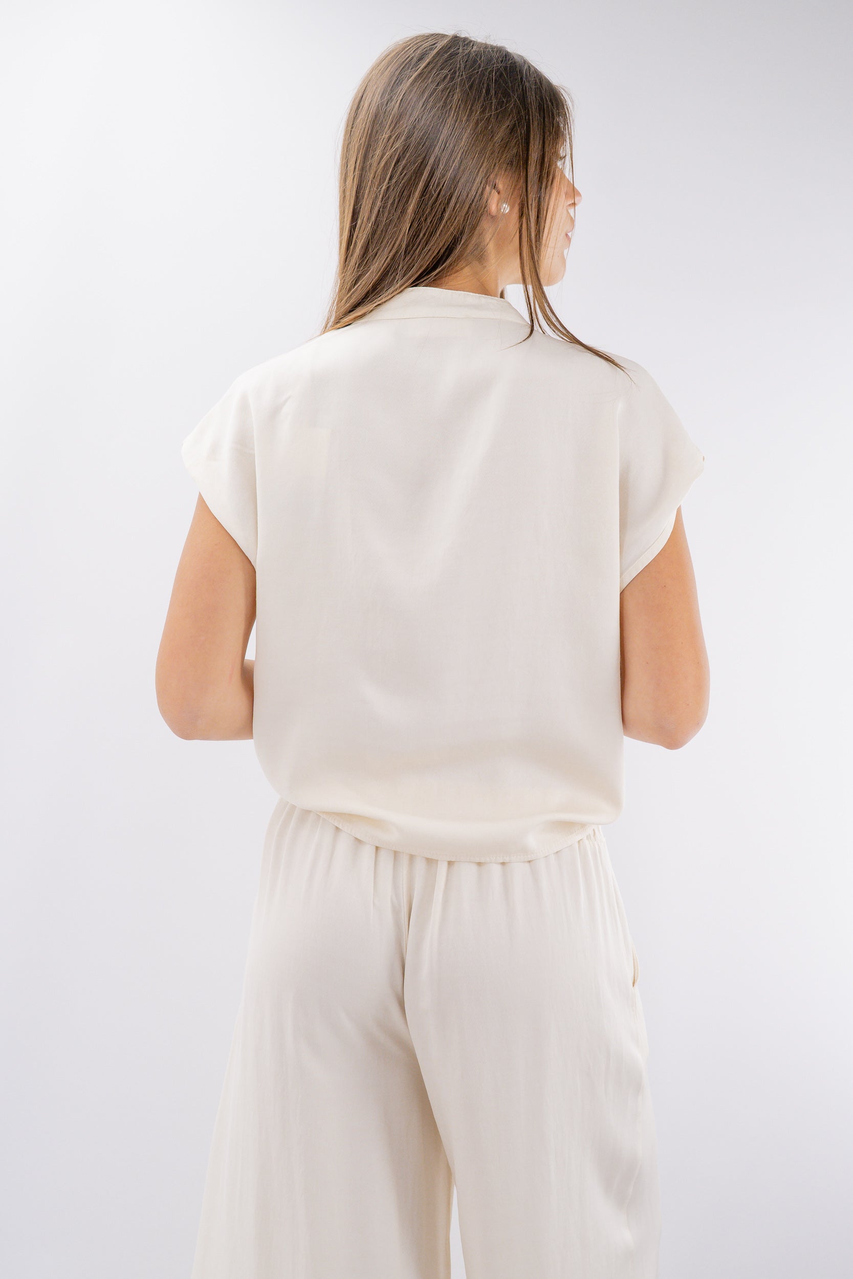 Camicia con collo coreana