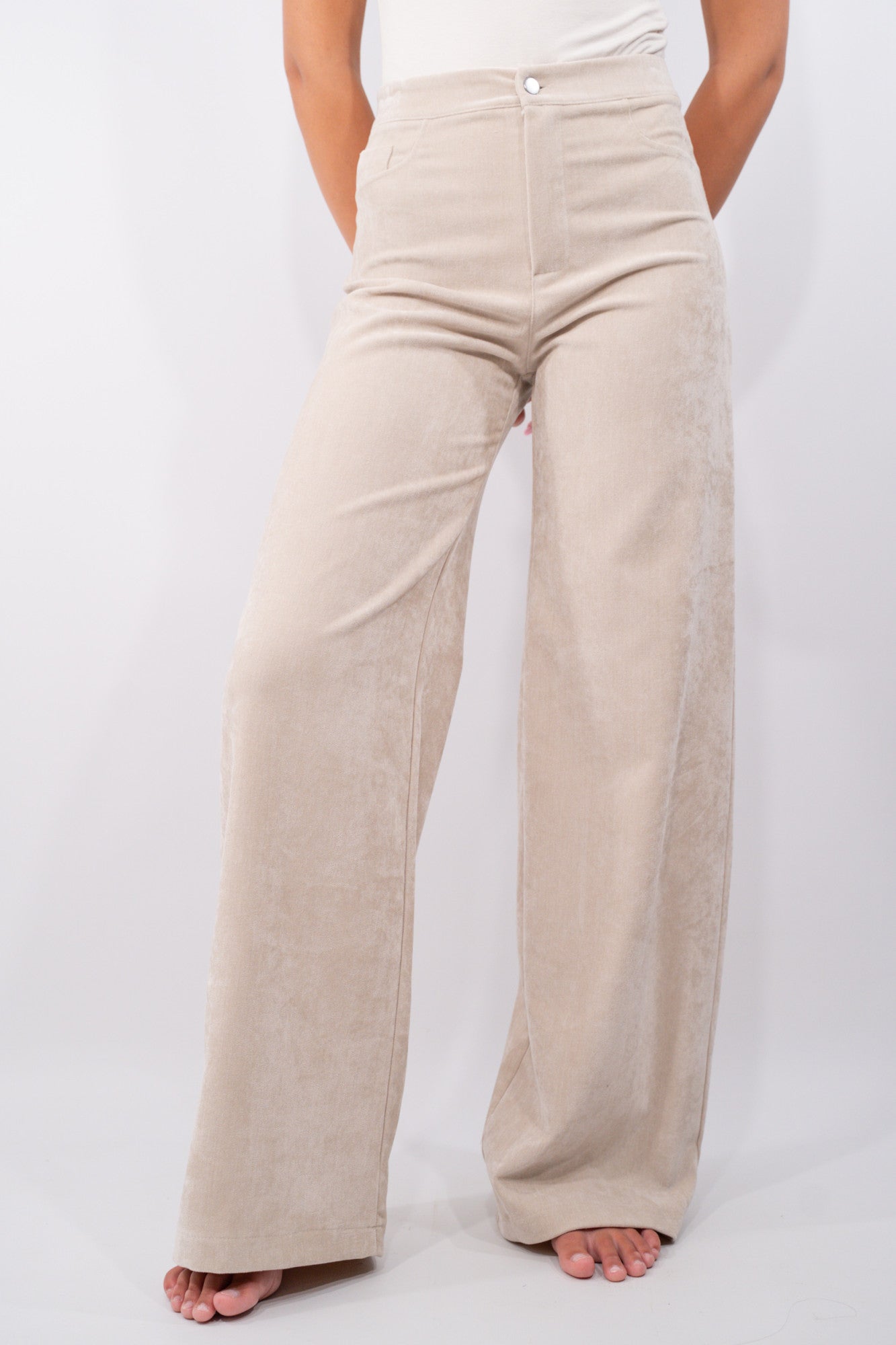 COLOR::BEIGE::1