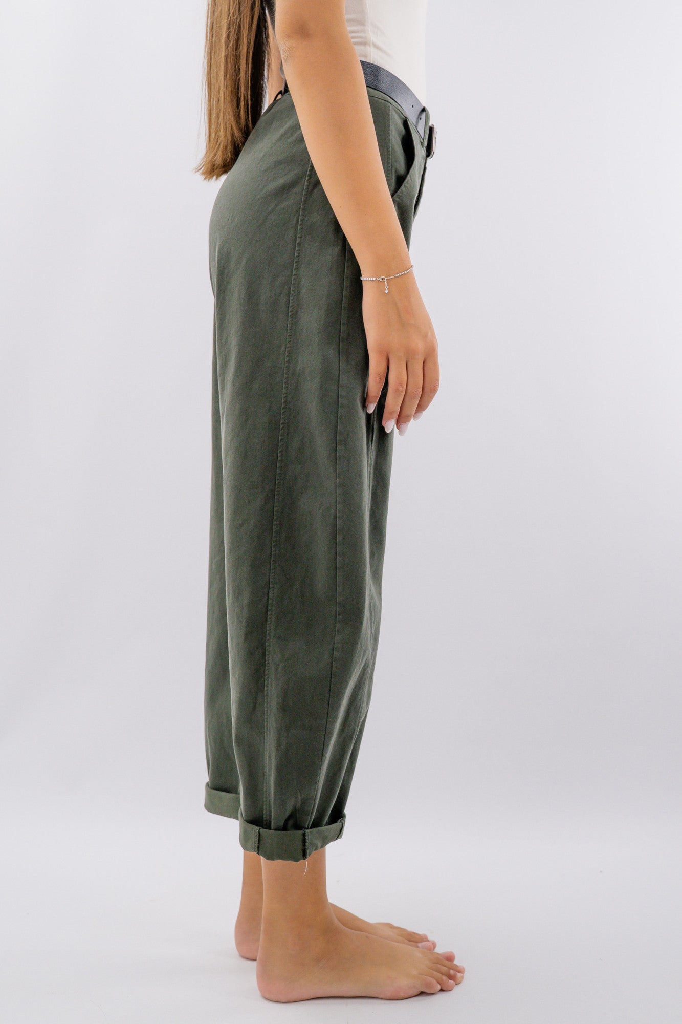 Pantalone ovetto con tasca marsupio