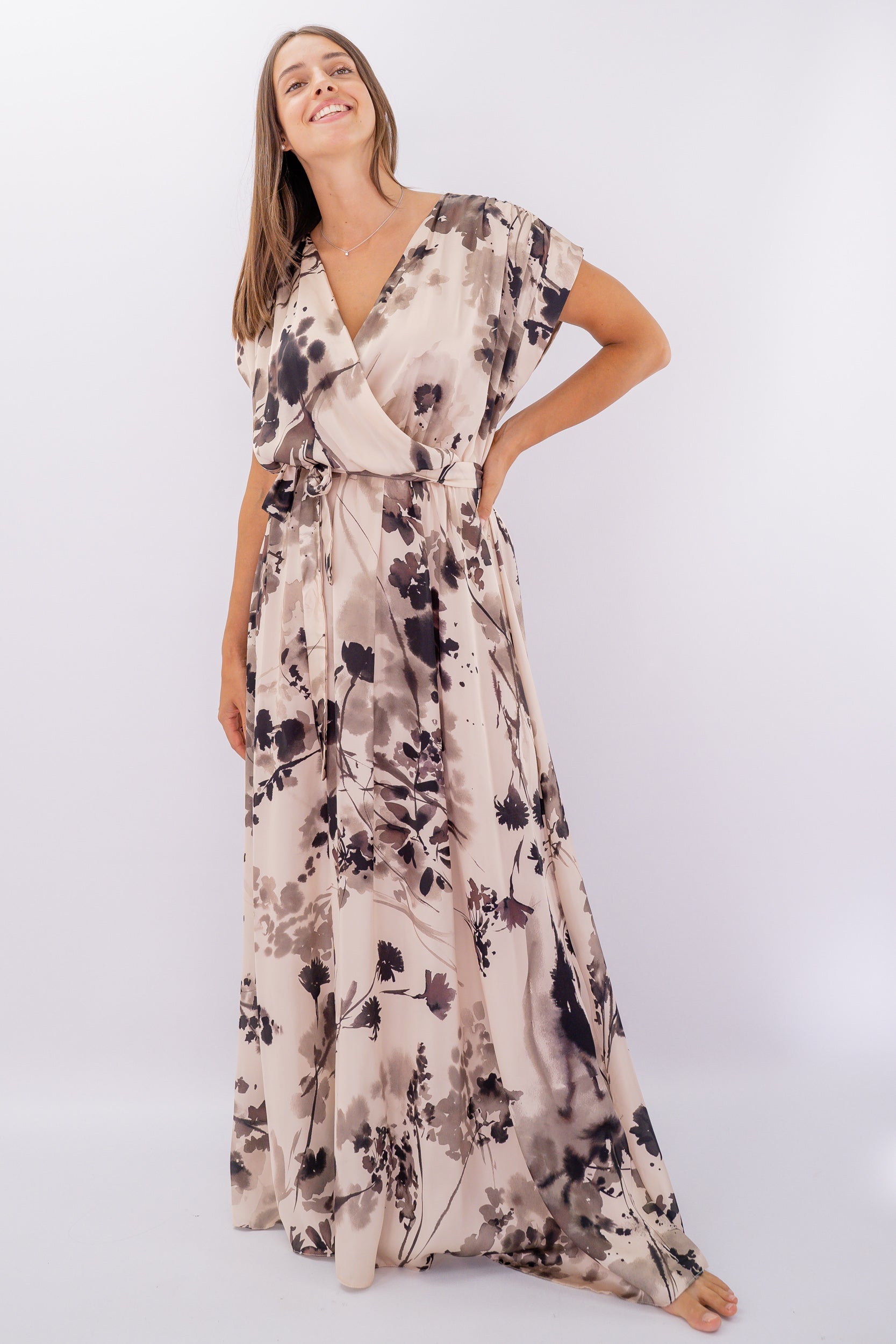 Long dress in fantasia floreale stilizzata