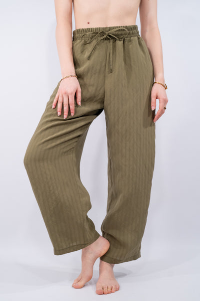 COLOR::VERDE MILITARE::1