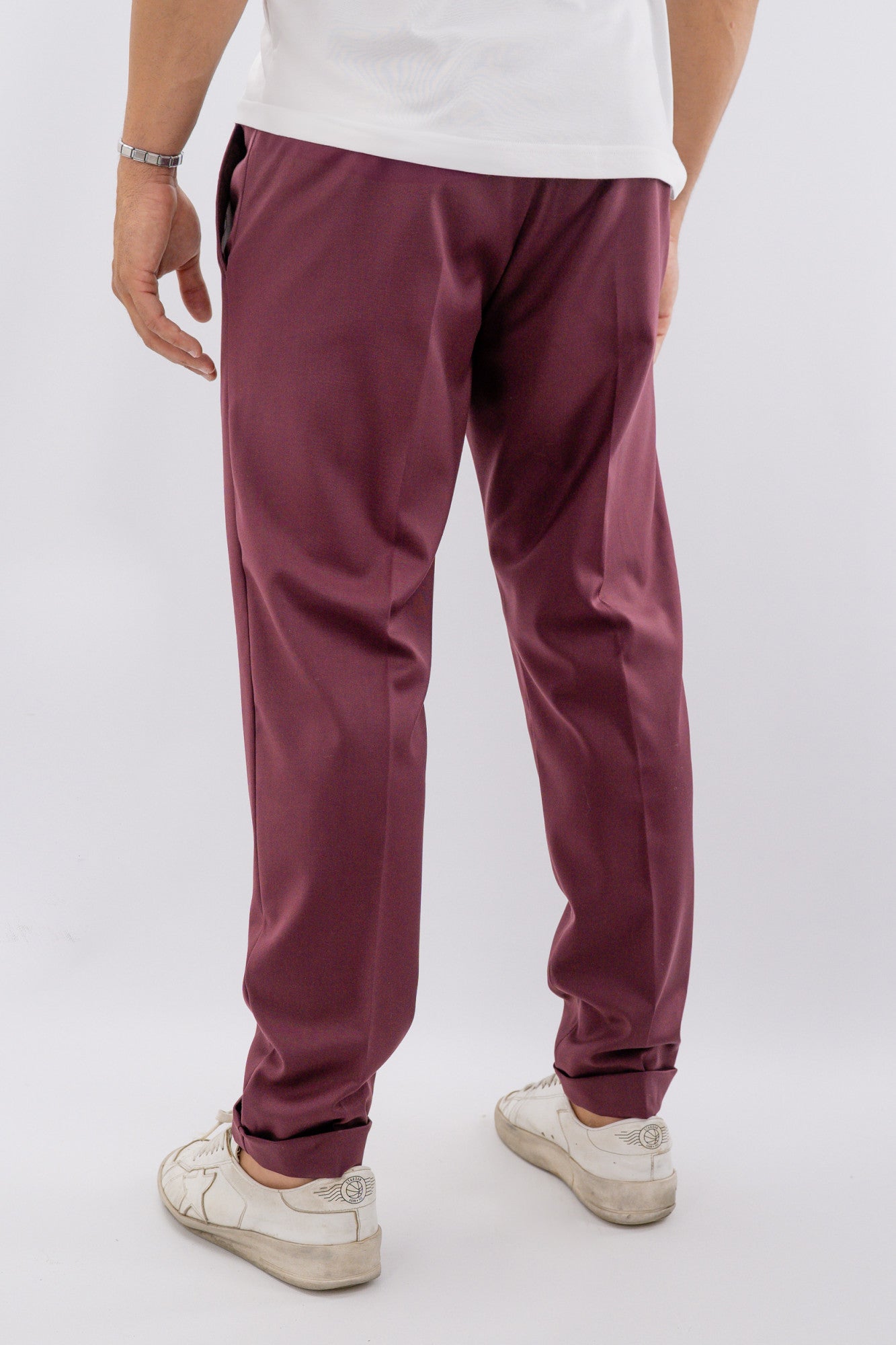Pantalone elegante con risvoltino sul fondo