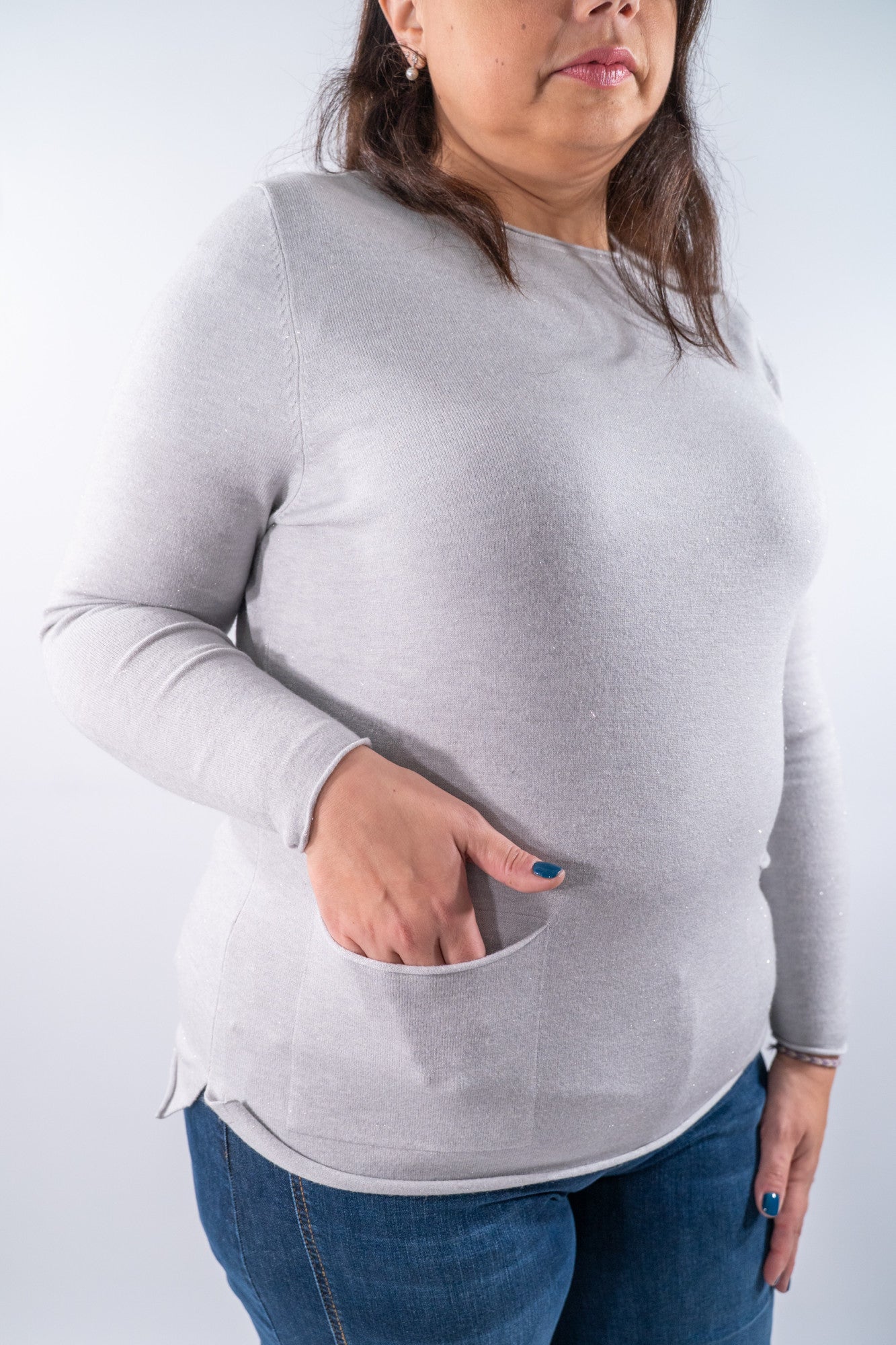 Girocollo over con tasche applicate