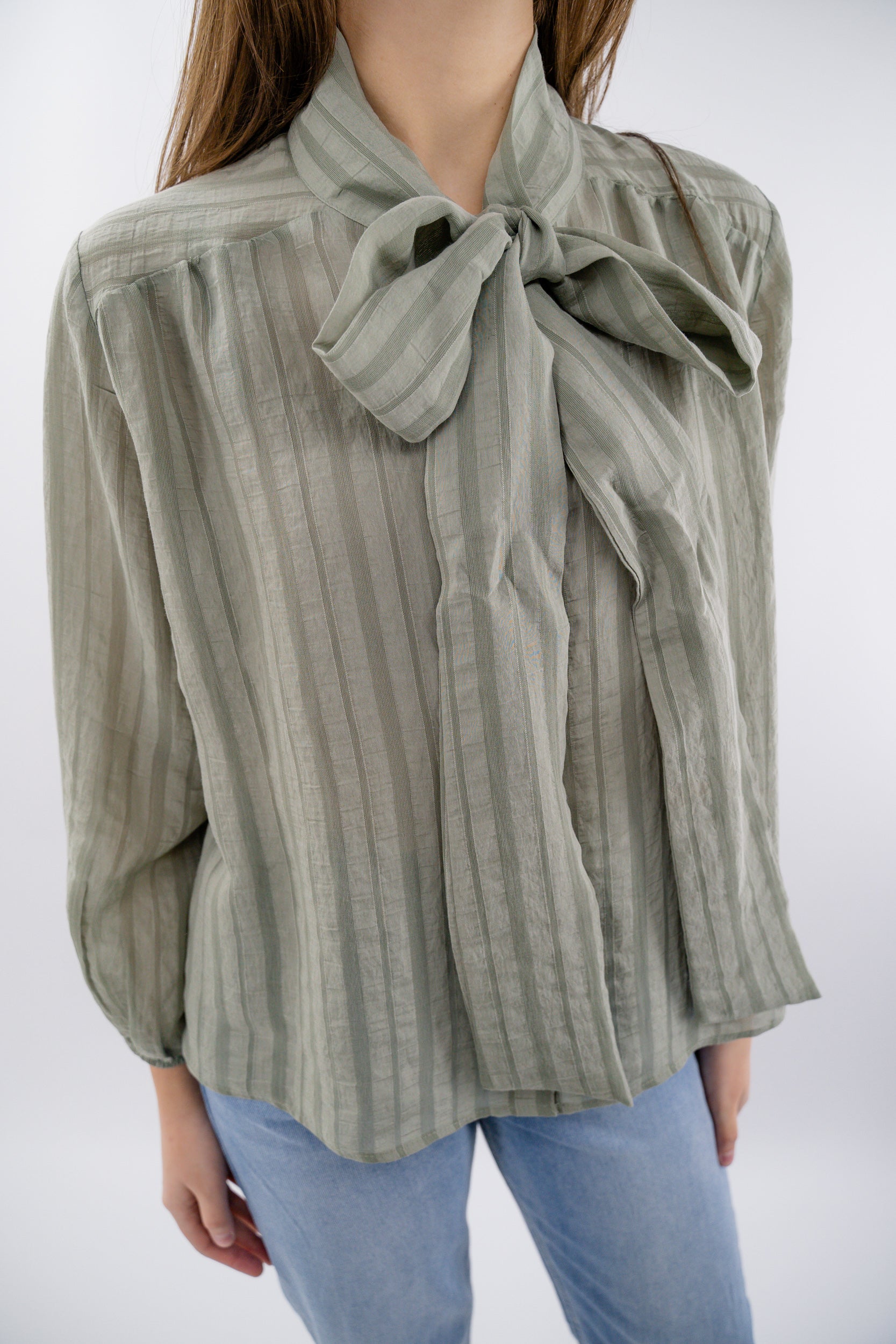 Camicia con fiocco