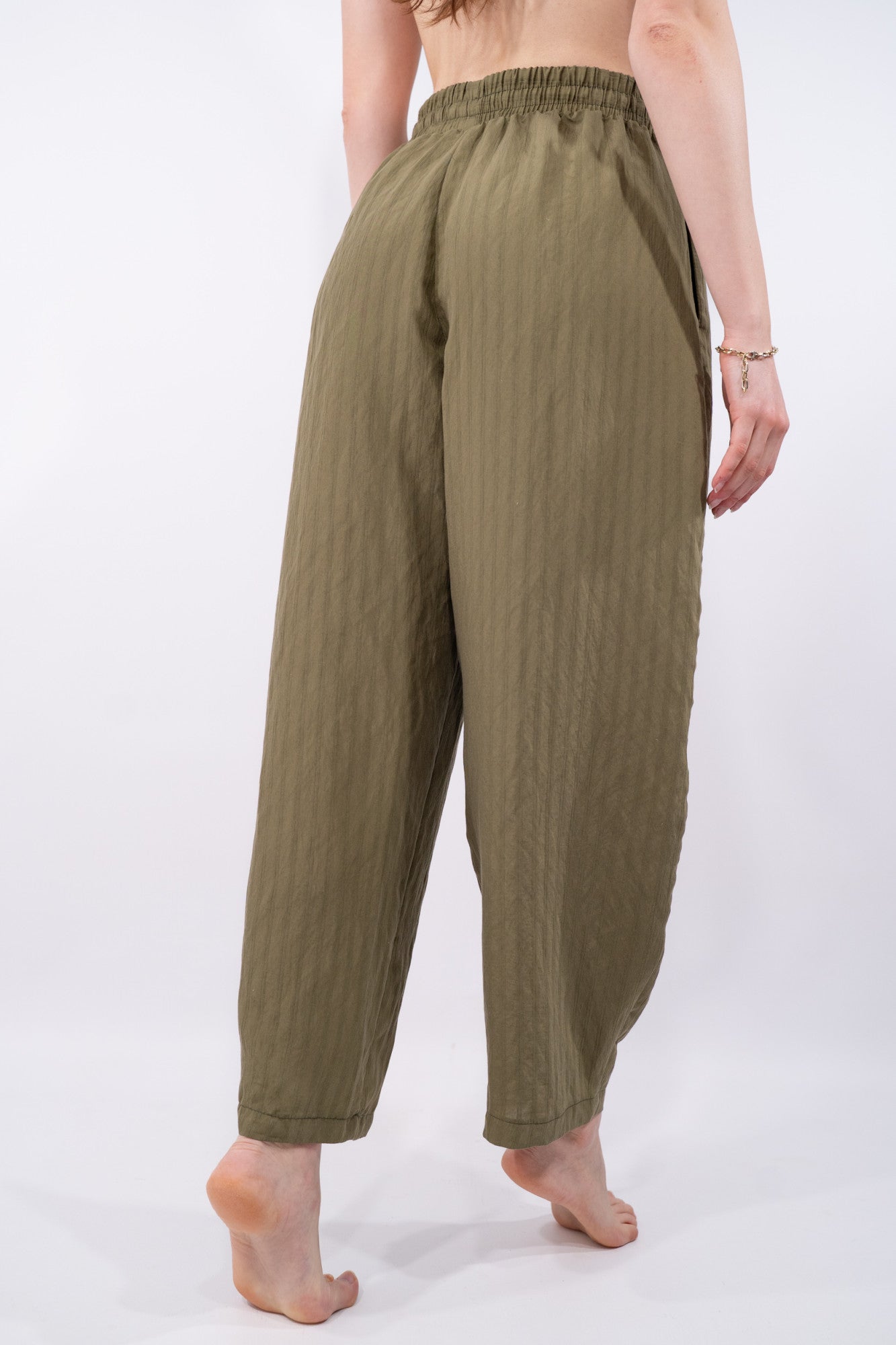 COLOR::VERDE MILITARE::4