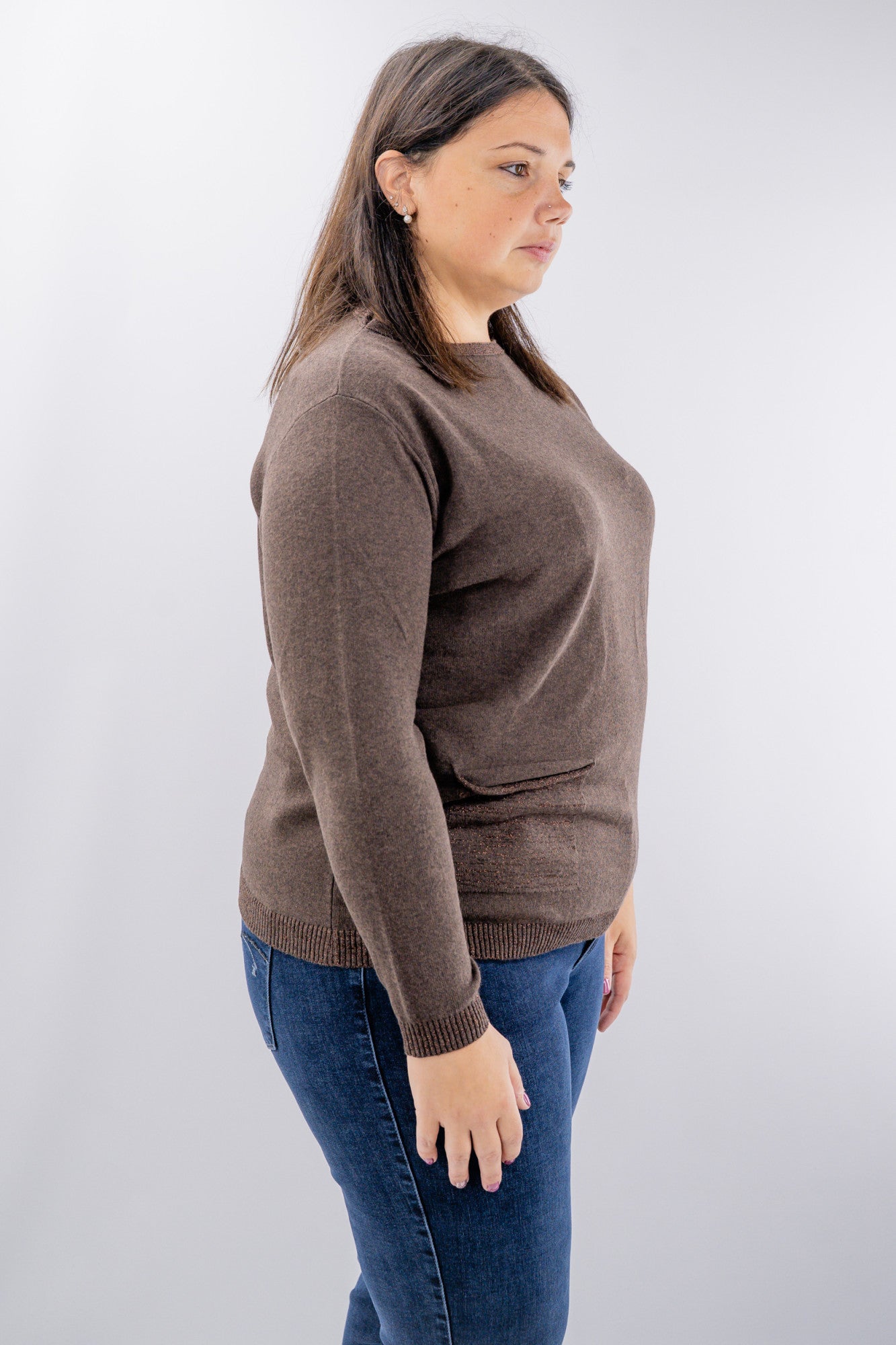 Maglia over con tasca e profili luminosi