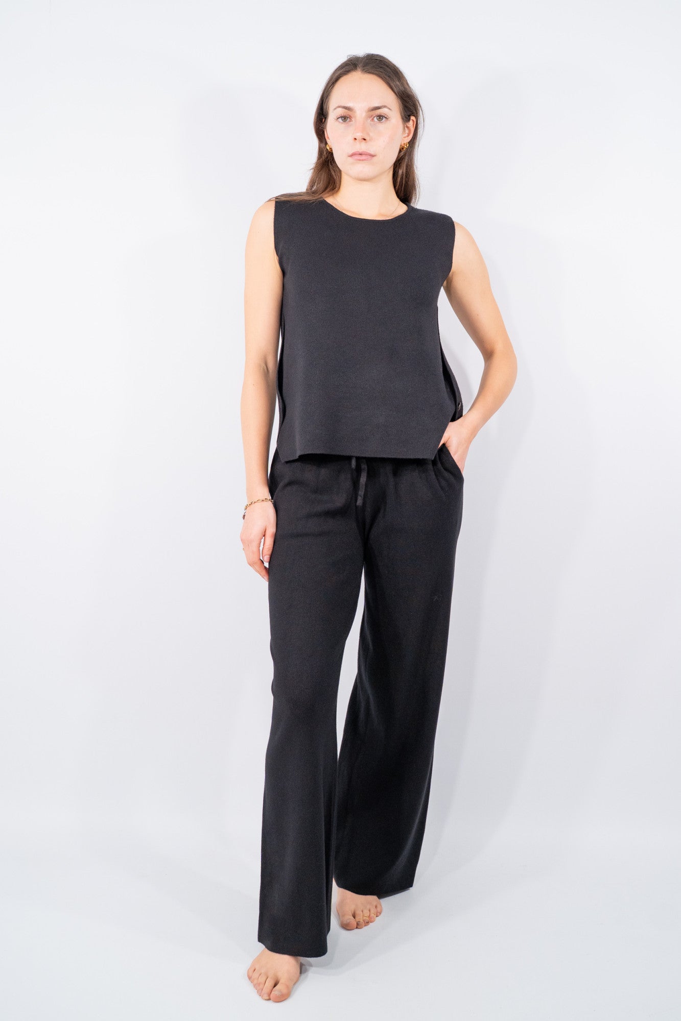 Pantalone palazzo in maglia con coulisse