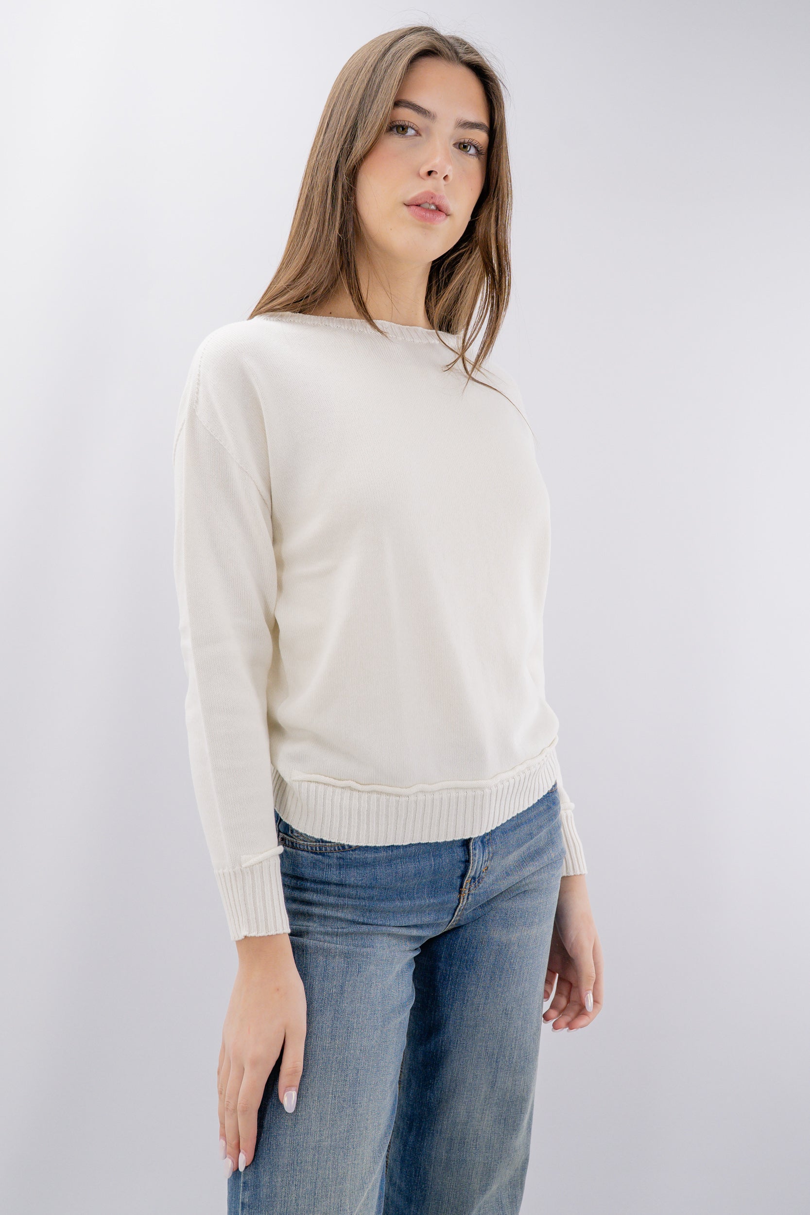 Maglia scollo a barchetta in puro cotone