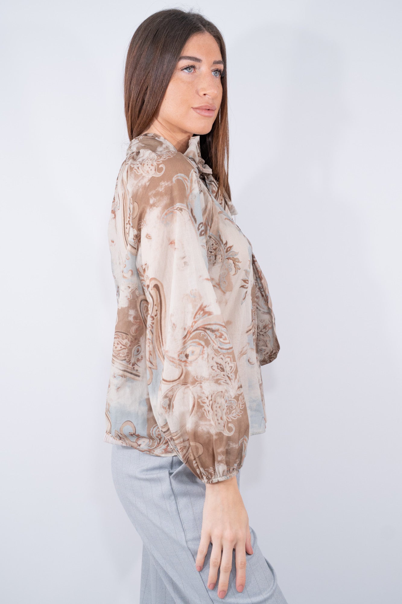 COLOR::BEIGE::2