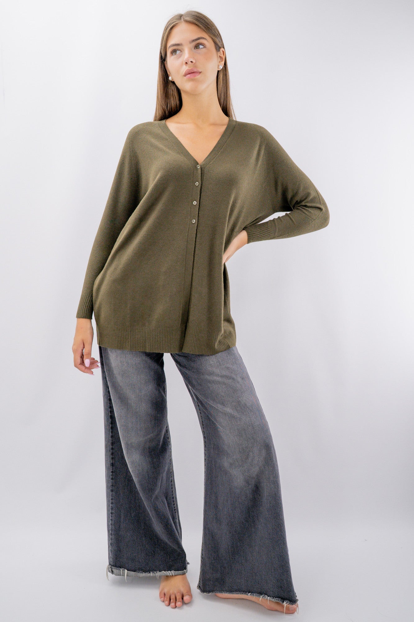 Cardigan lungo con bottoncini